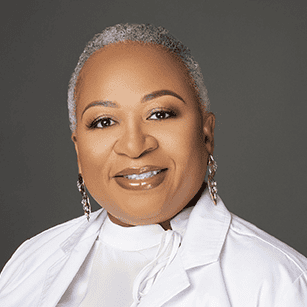 Dr Kathleen  Johnson