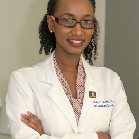 Dr Carla Moreira