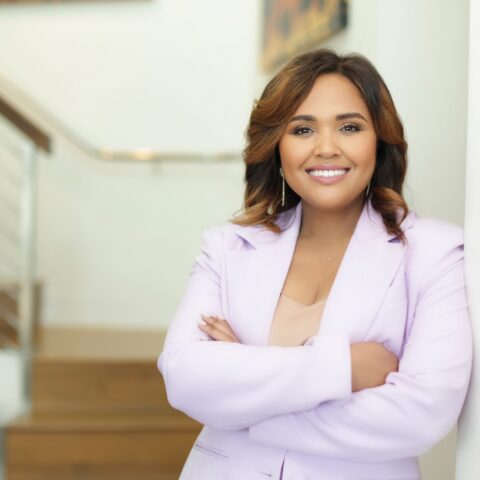 Dr Tomeka Roberts