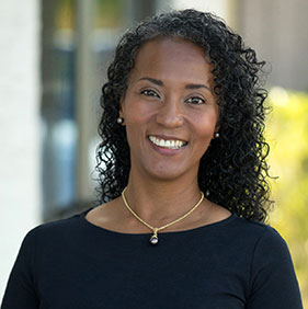 Dr Tamina McMillan