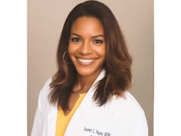 Dr Lauren Payne