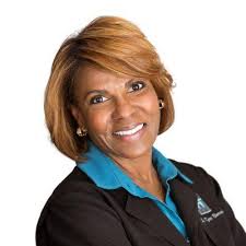Dr Kyra Barnes