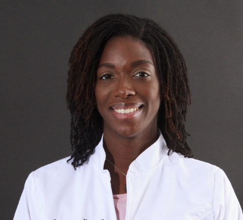 Dr Melanie Marshall