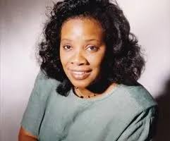 Dr Rhodonna Anderson