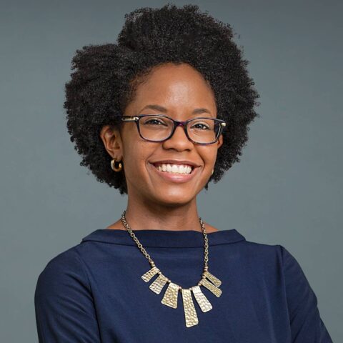 Dr Shanna Tucker
